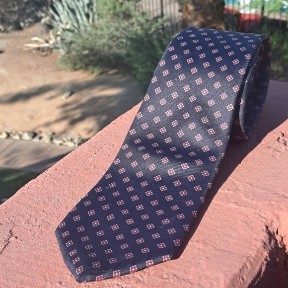 Yves Saint Laurent Mens Tie 100% Silk Vintage - Picture 1 of 6